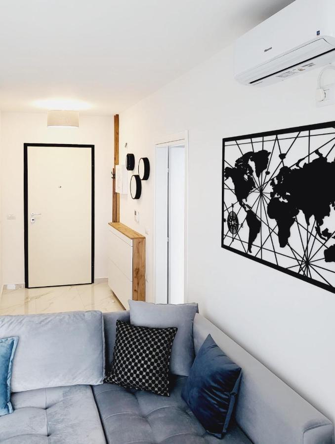 Stella Apartment ساراندا المظهر الخارجي الصورة