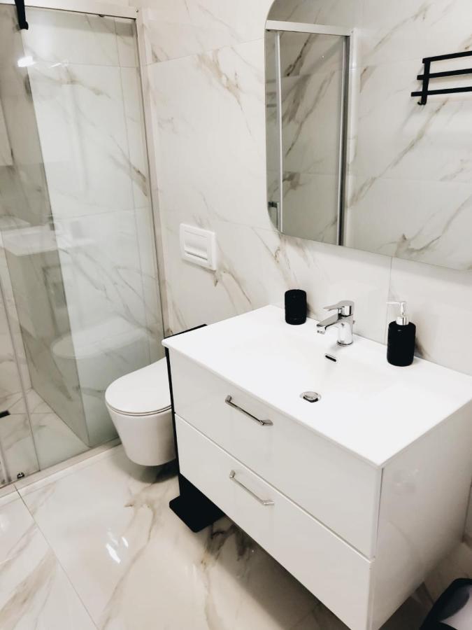 Stella Apartment ساراندا المظهر الخارجي الصورة