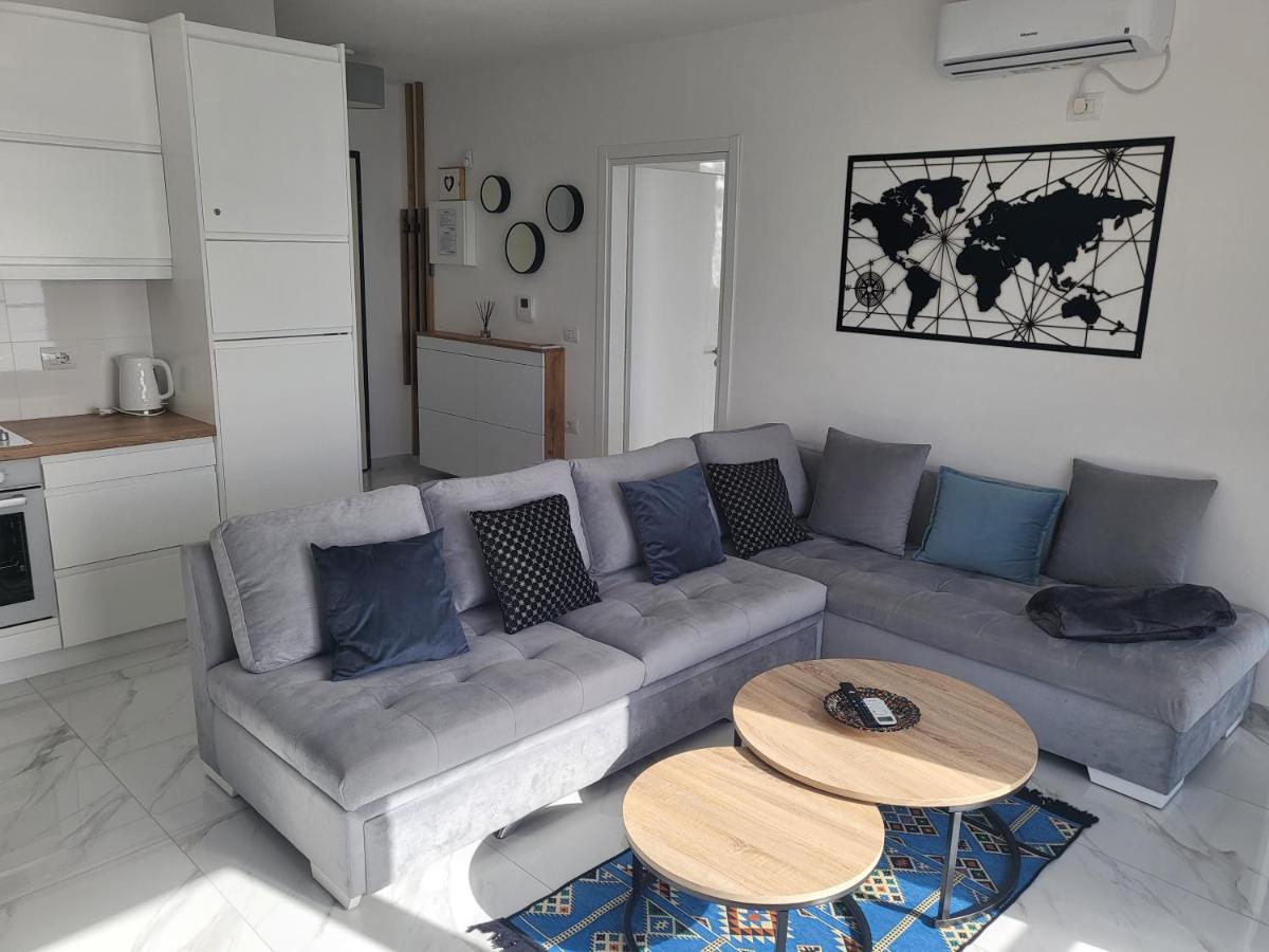 Stella Apartment ساراندا المظهر الخارجي الصورة